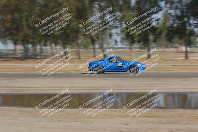 media/Sep-20-2025-Extreme Speed (Sat) [[1fcc23683c]]/Orange (Mid Intermediate)/Session 1 (Sunset)/